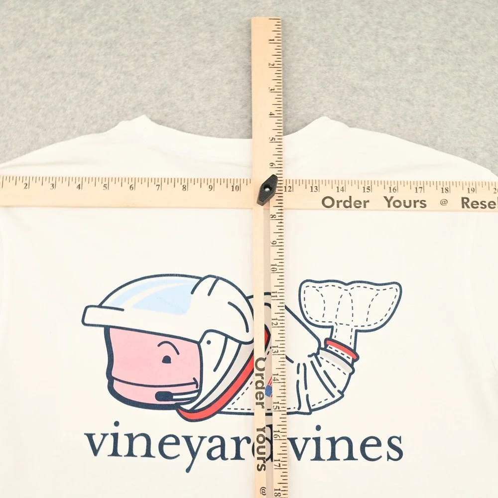100% Cotton Vineyard Vines Mens L Space Whale Astronaut Long Sleeve Pocket Tee